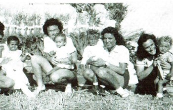 אמהות וילדים.jpg