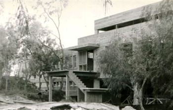 חדר האוכל החדש בבניה - צילום גבי וולפסון.jpg